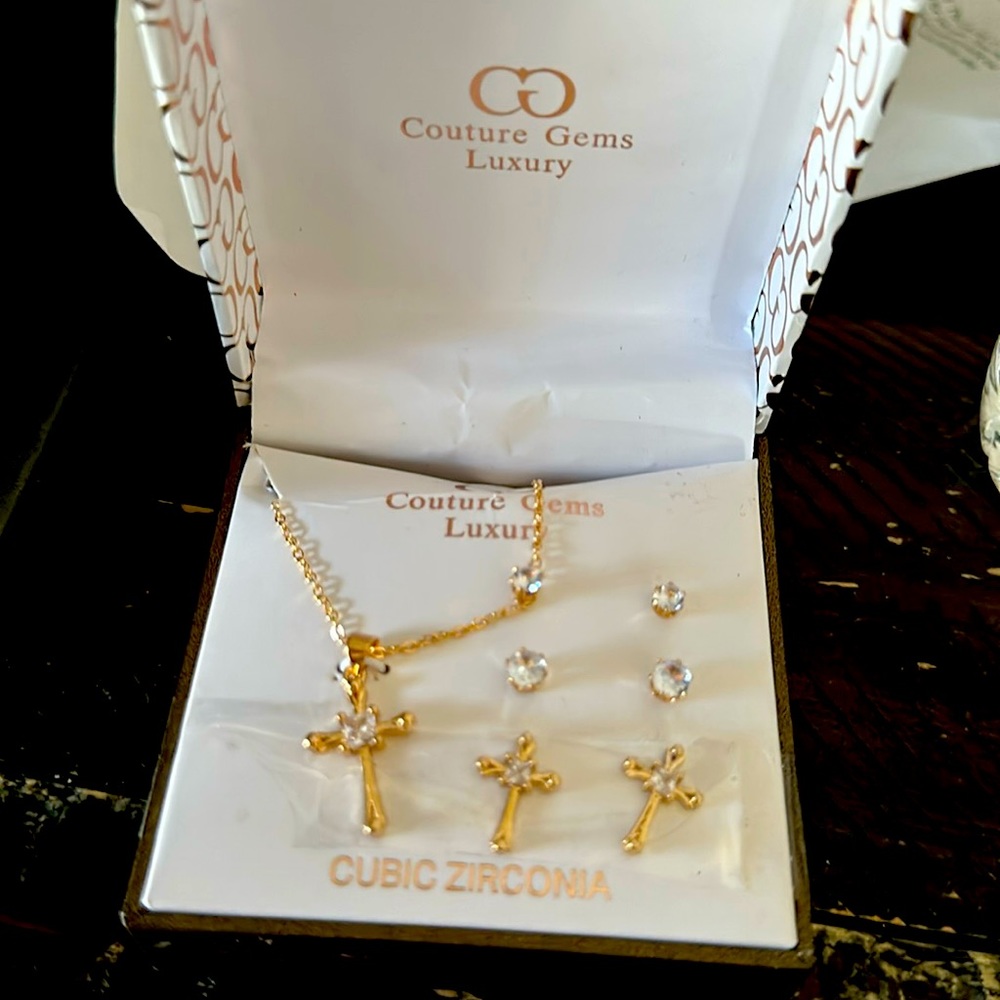 Brand New NOT REAL GOLD Cross Necklace and earrings